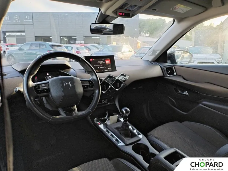 Image secondaire du véhicule 9