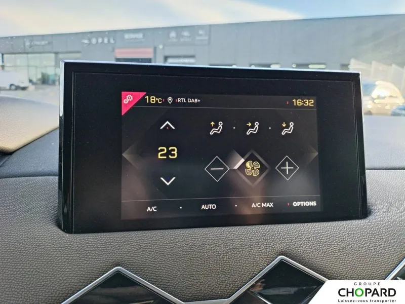 Image secondaire du véhicule 16