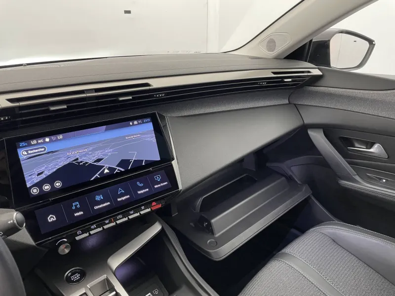 Image secondaire du véhicule 31