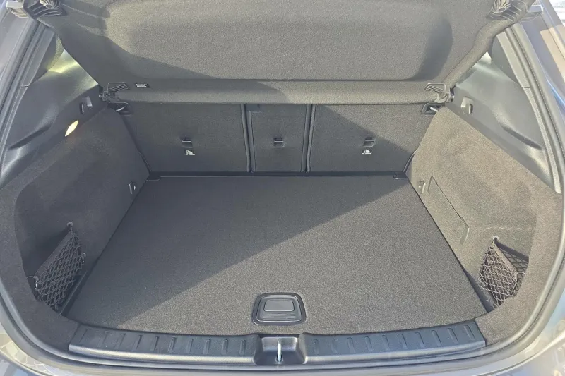 Image secondaire du véhicule 10