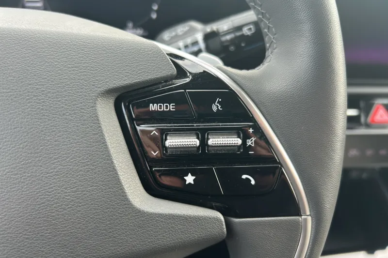 Image secondaire du véhicule 19