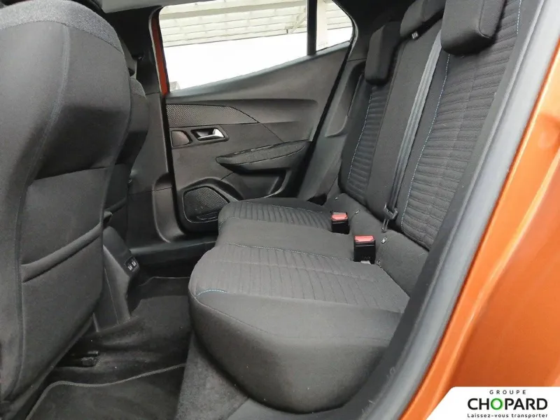 Image secondaire du véhicule 12