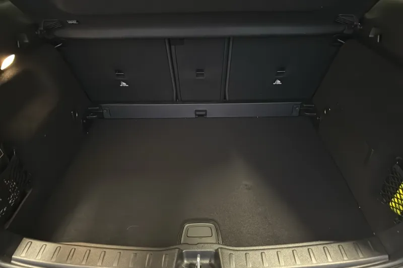 Image secondaire du véhicule 10