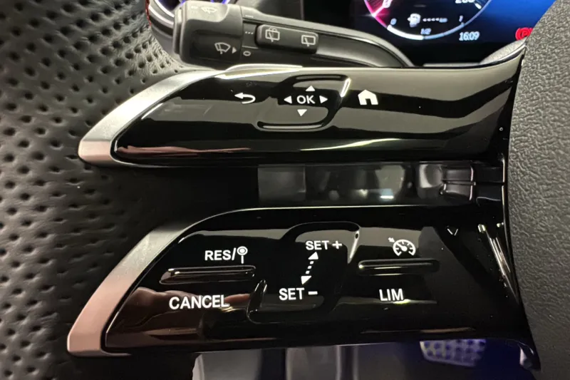 Image secondaire du véhicule 19