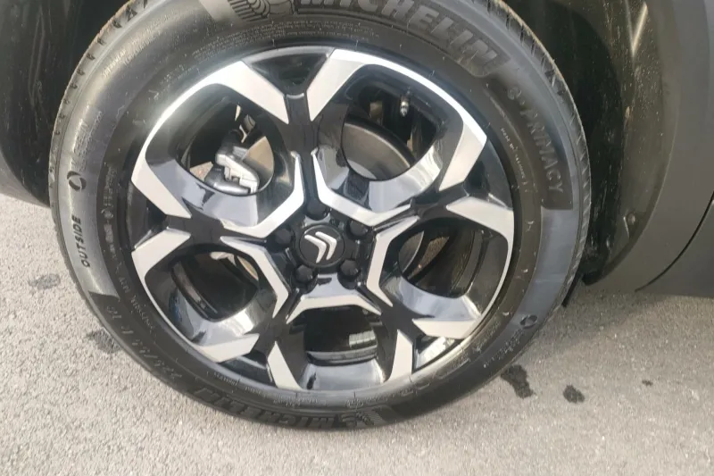 Image secondaire du véhicule 16