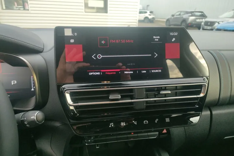 Image secondaire du véhicule 18