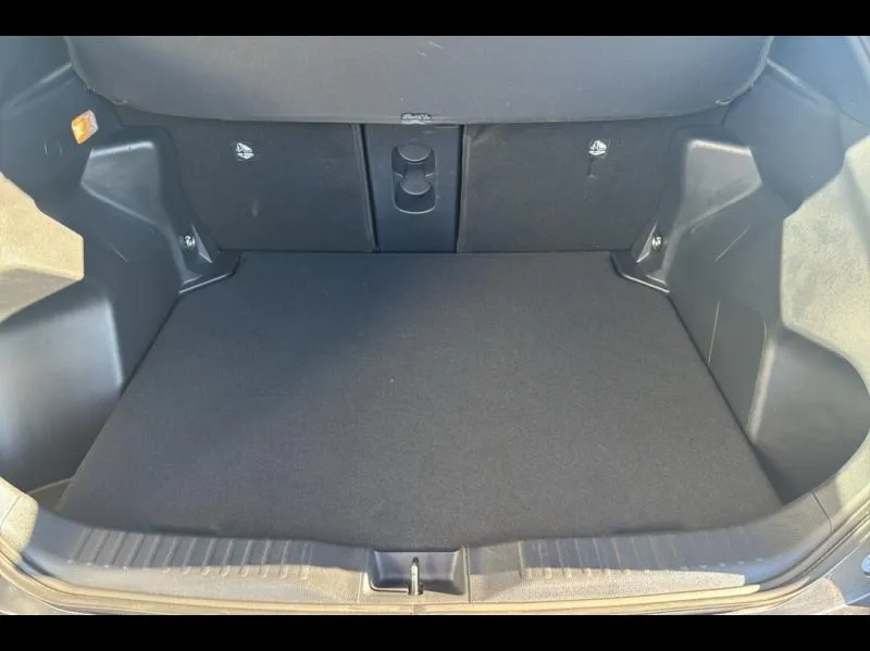 Image secondaire du véhicule 10