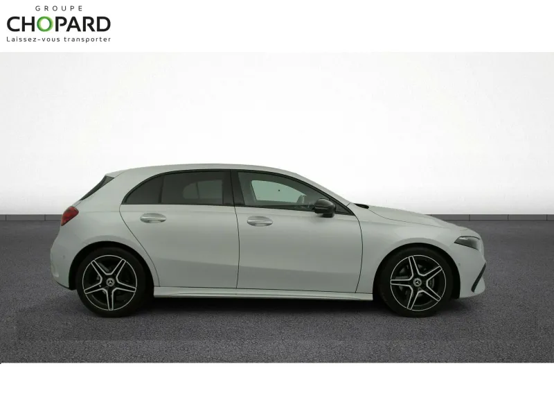 Image secondaire du véhicule 11