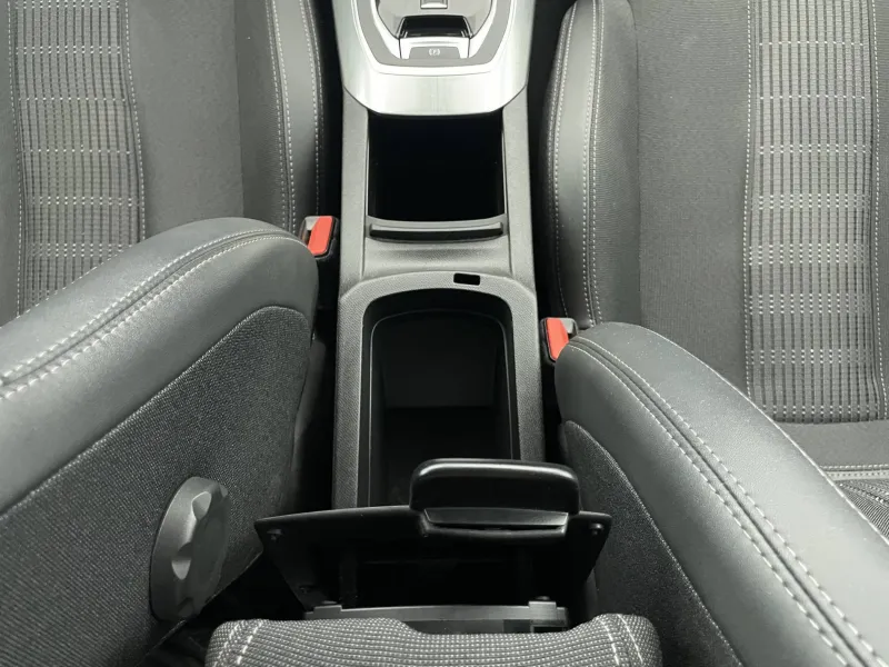 Image secondaire du véhicule 28