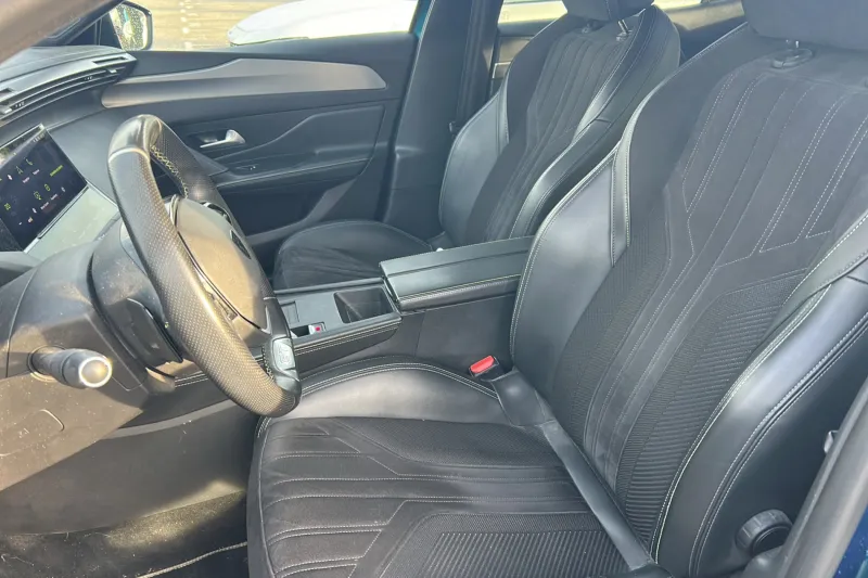 Image secondaire du véhicule 11