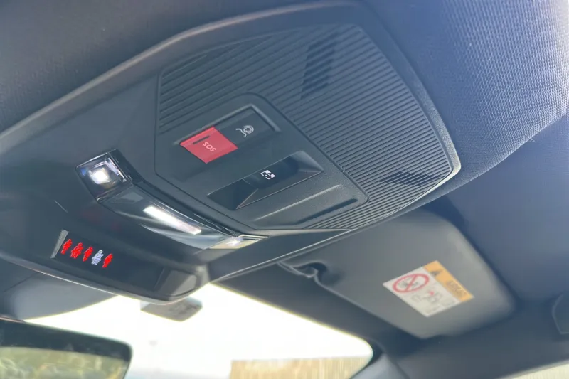 Image secondaire du véhicule 30