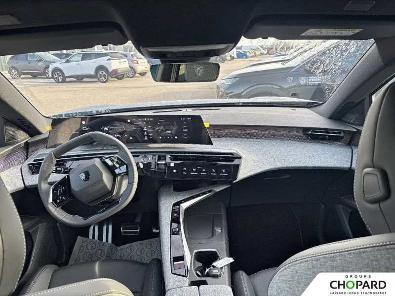 Image secondaire du véhicule 9