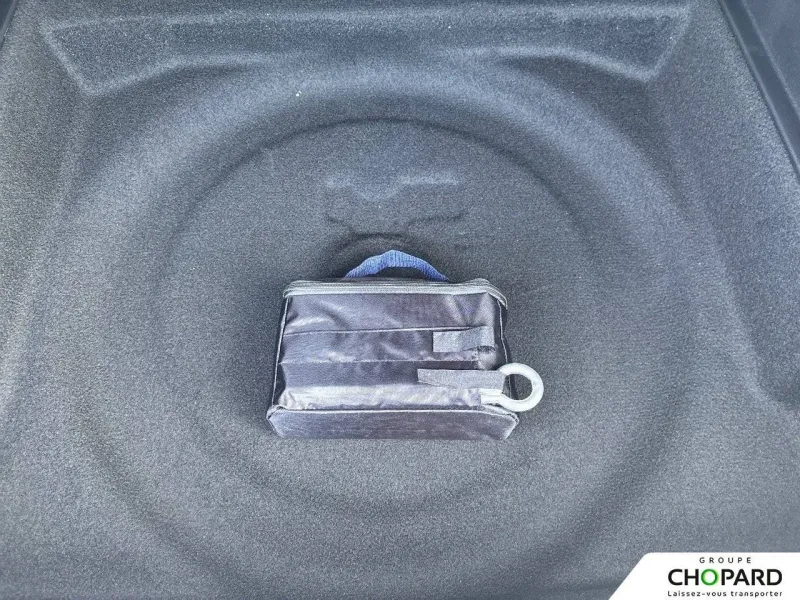 Image secondaire du véhicule 17