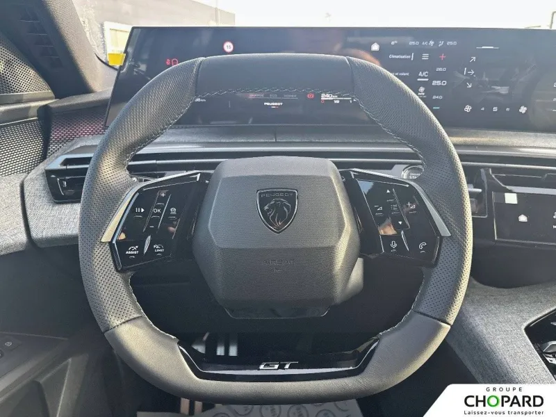 Image secondaire du véhicule 22