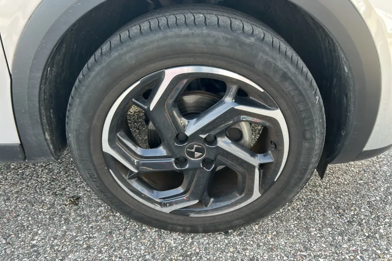 Image secondaire du véhicule 15