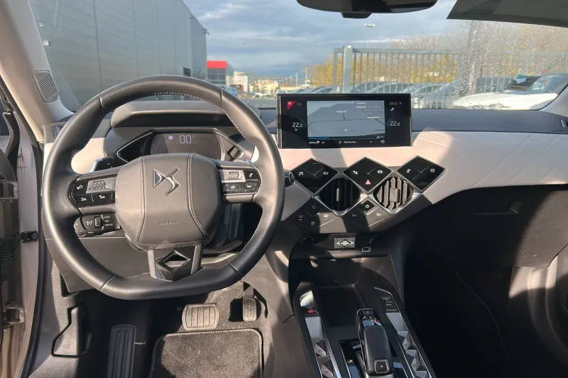 Image secondaire du véhicule 18