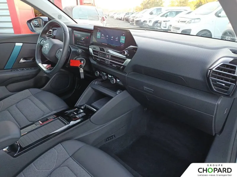 Image secondaire du véhicule 14