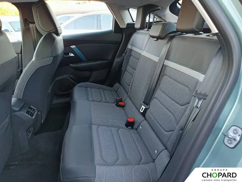 Image secondaire du véhicule 19