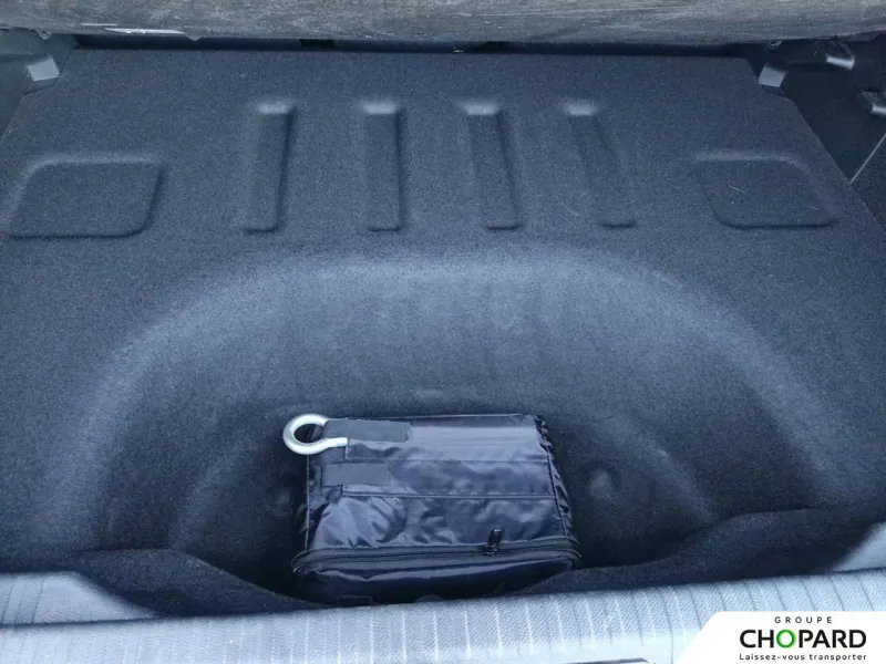 Image secondaire du véhicule 28