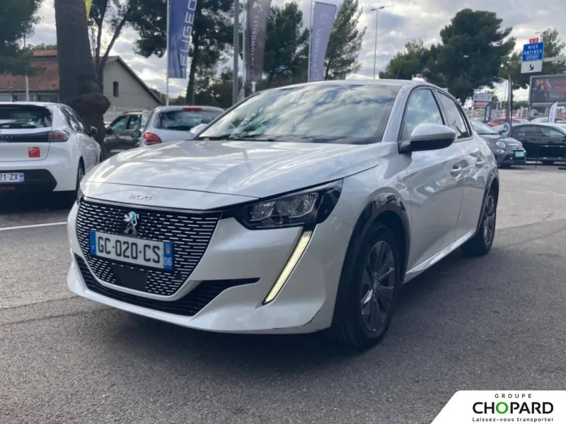 Peugeot-208 ELECTRIQUE-d'occasion chez Peugeot Cannes