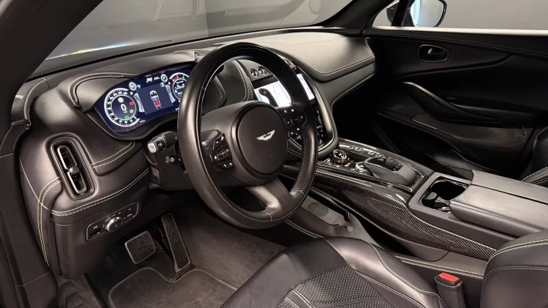 Aston Martin-DBX707-d'occasion chez Aston Martin Cannes