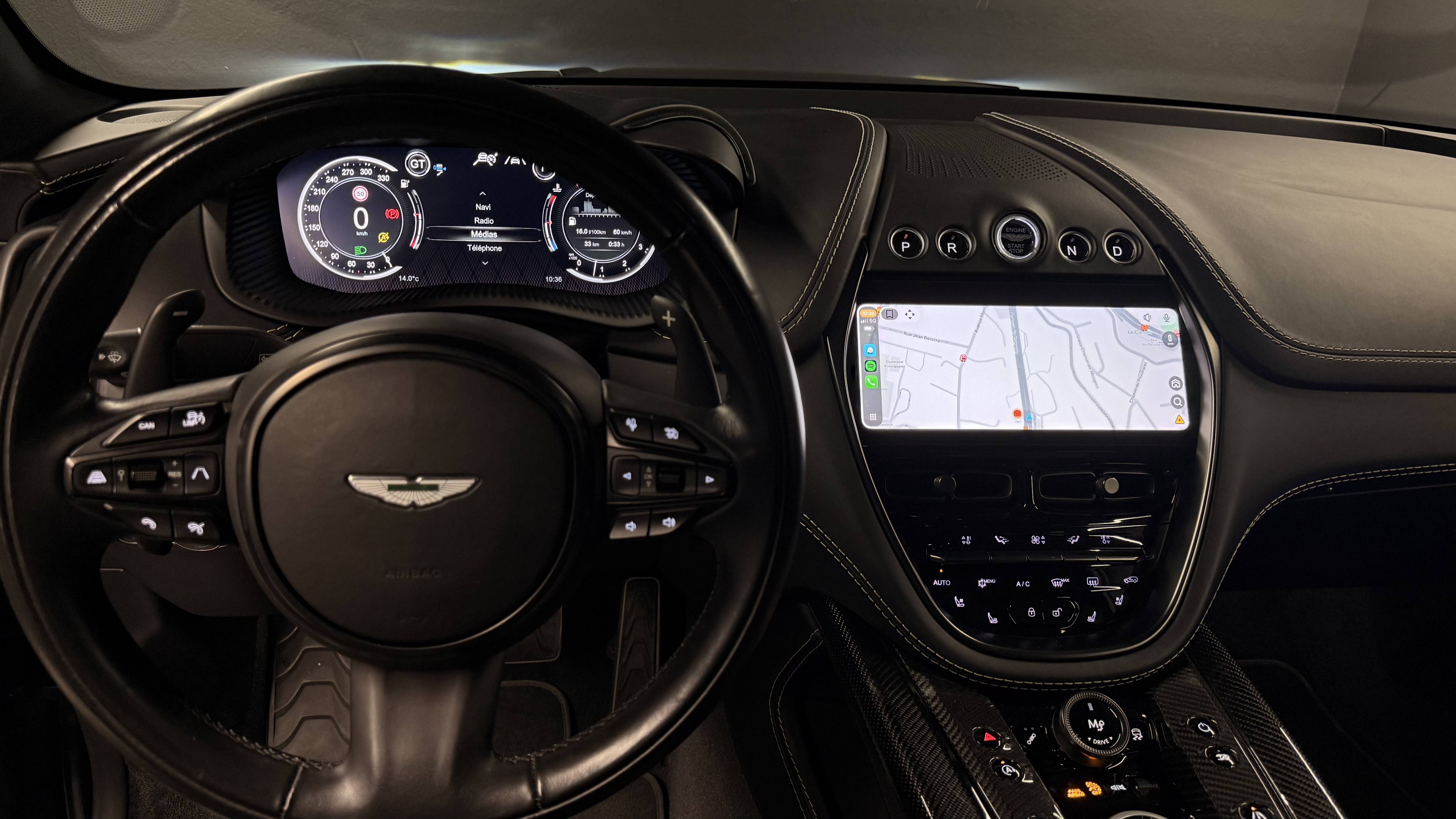 DBX707 DBX707 4.0 Biturbo V8 &mdash; 3