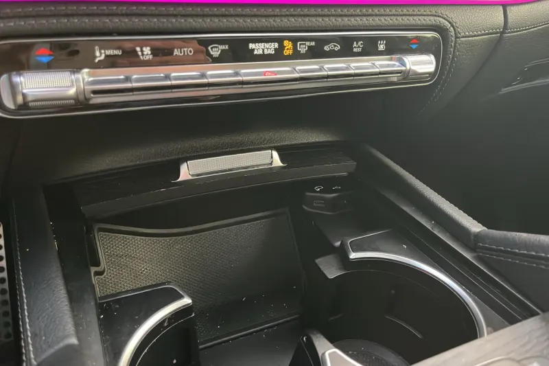 Image secondaire du véhicule 82