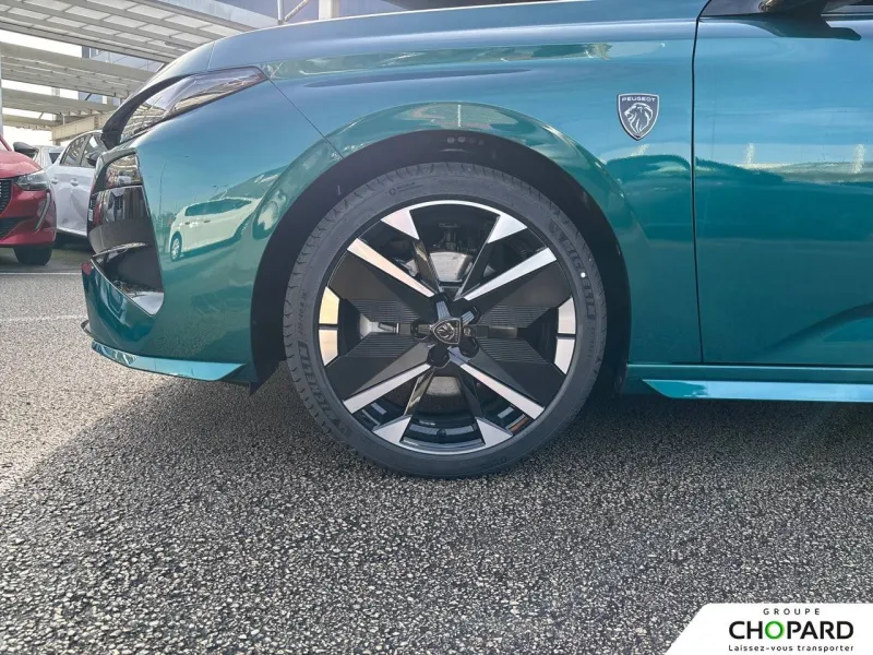 Image secondaire du véhicule 11