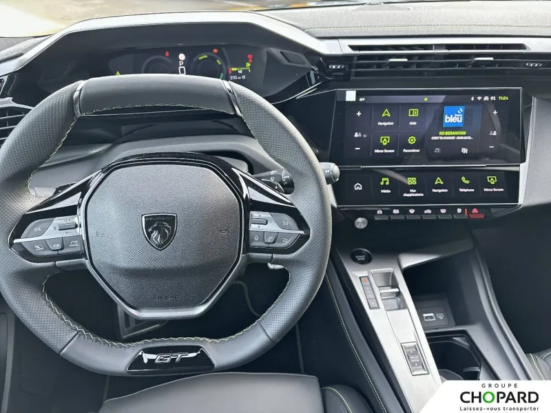 Image secondaire du véhicule 15