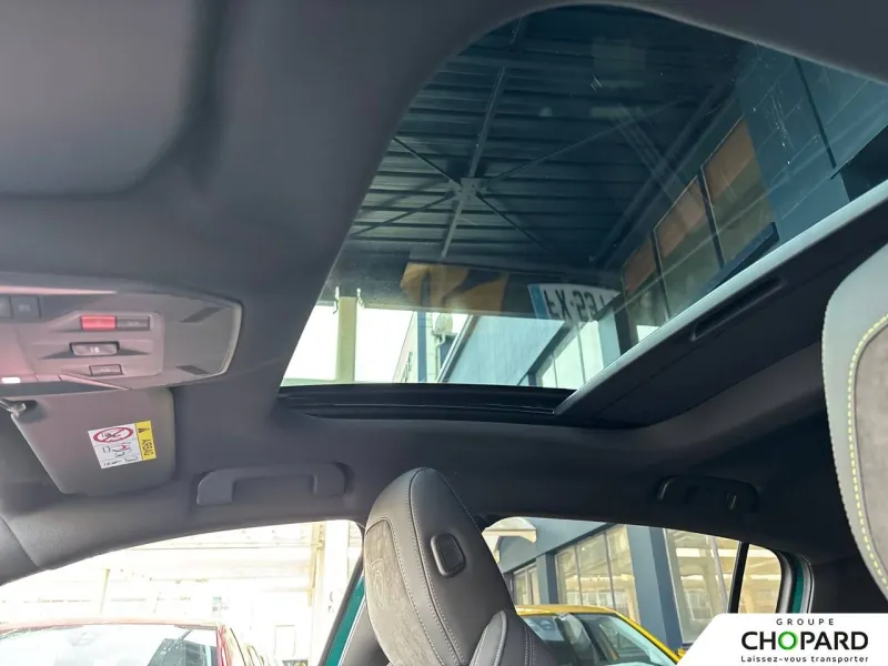 Image secondaire du véhicule 32