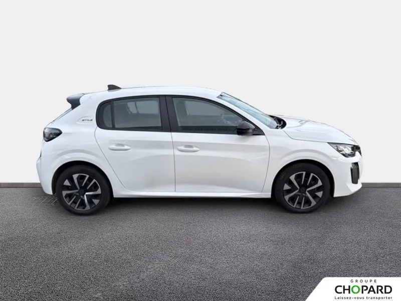 Image secondaire du véhicule 10