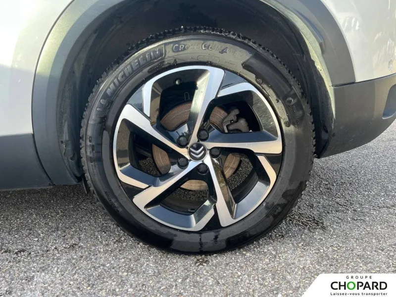 Image secondaire du véhicule 12