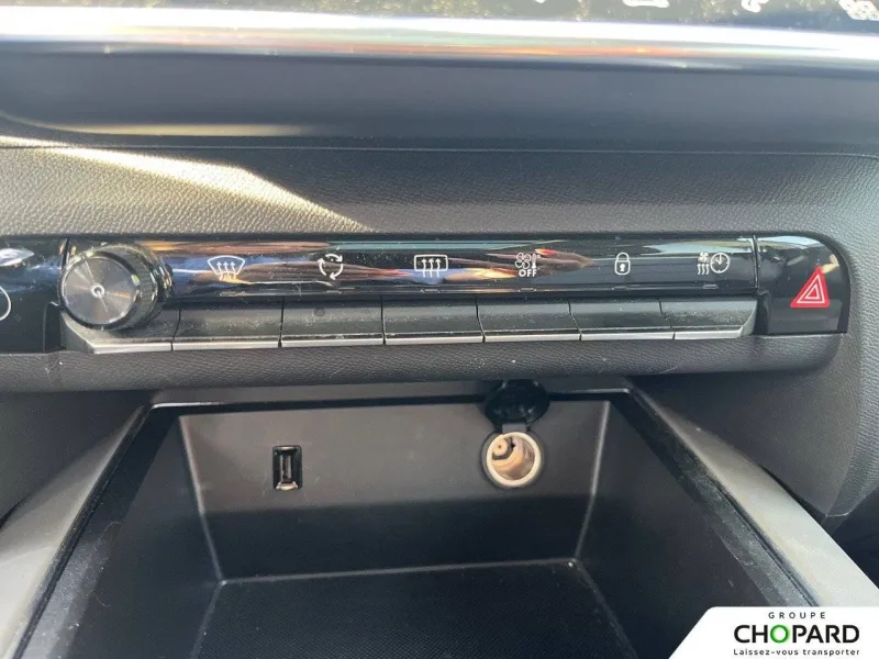 Image secondaire du véhicule 24