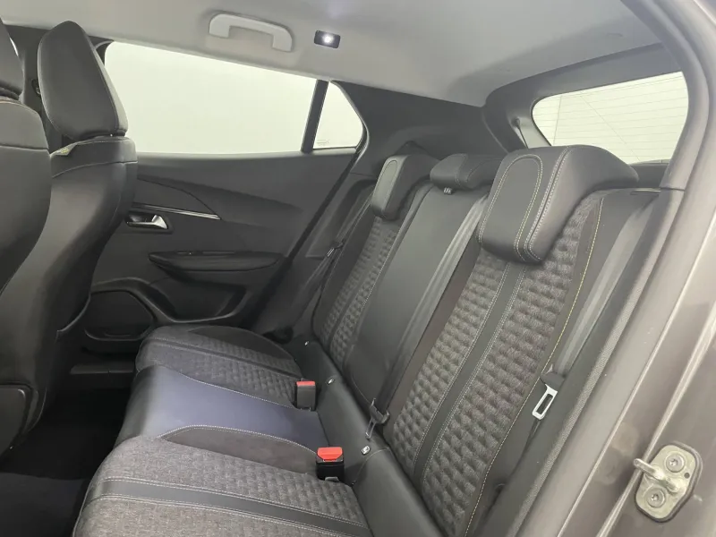 Image secondaire du véhicule 16