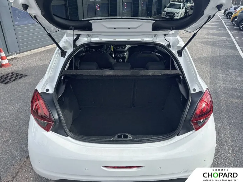 Image secondaire du véhicule 10