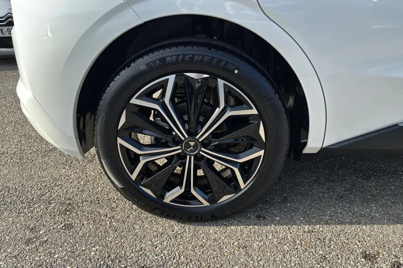 Image secondaire du véhicule 14