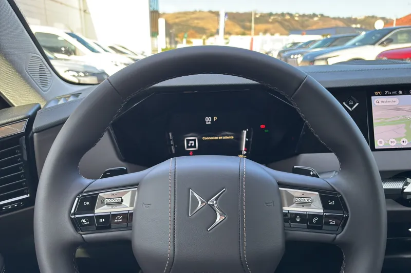 Image secondaire du véhicule 18