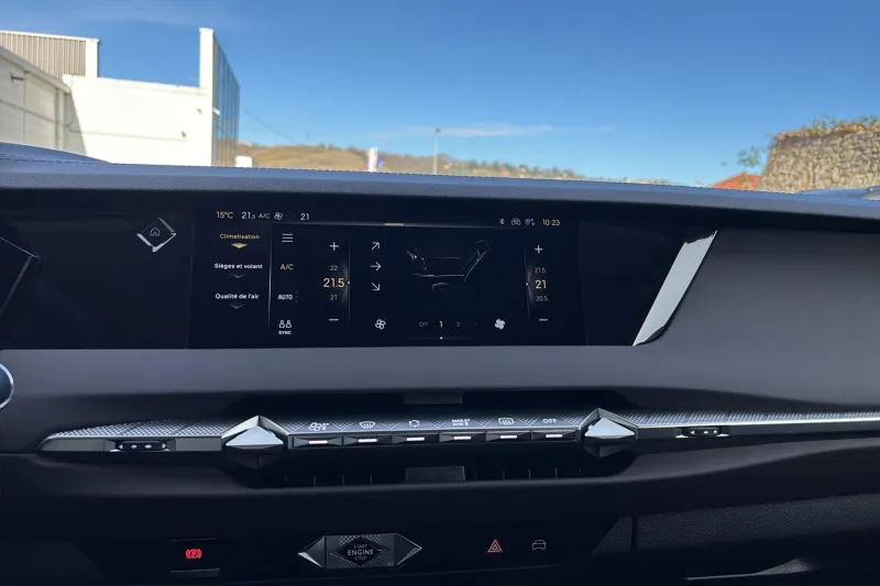 Image secondaire du véhicule 32