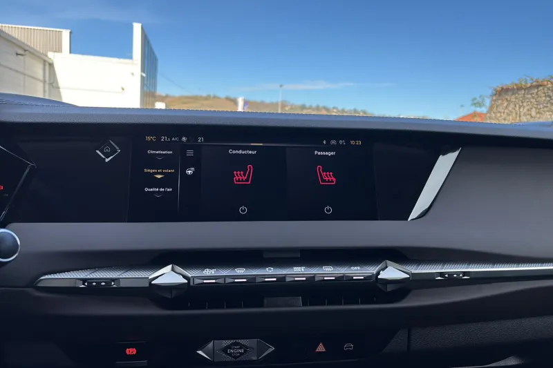 Image secondaire du véhicule 33