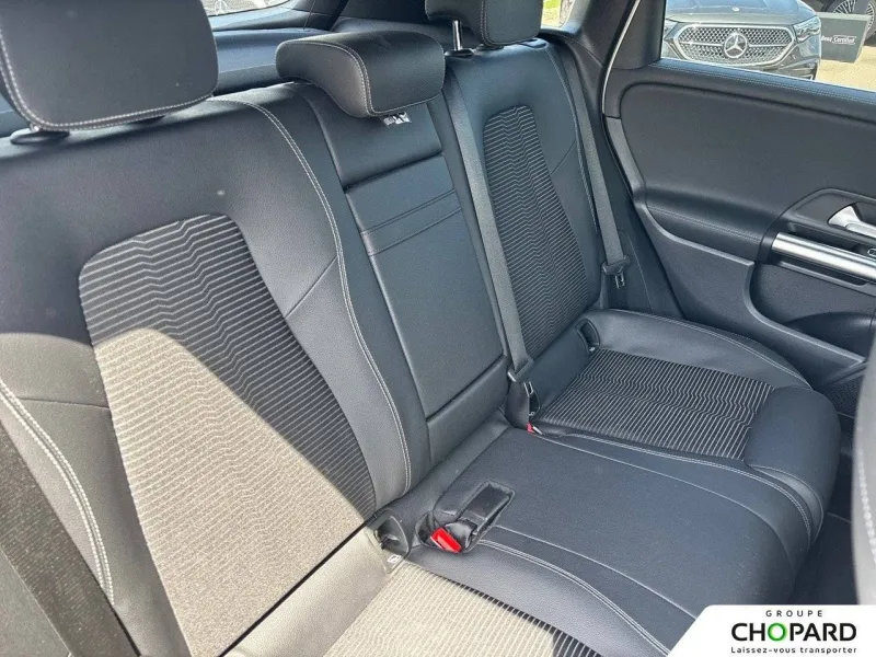 Image secondaire du véhicule 21