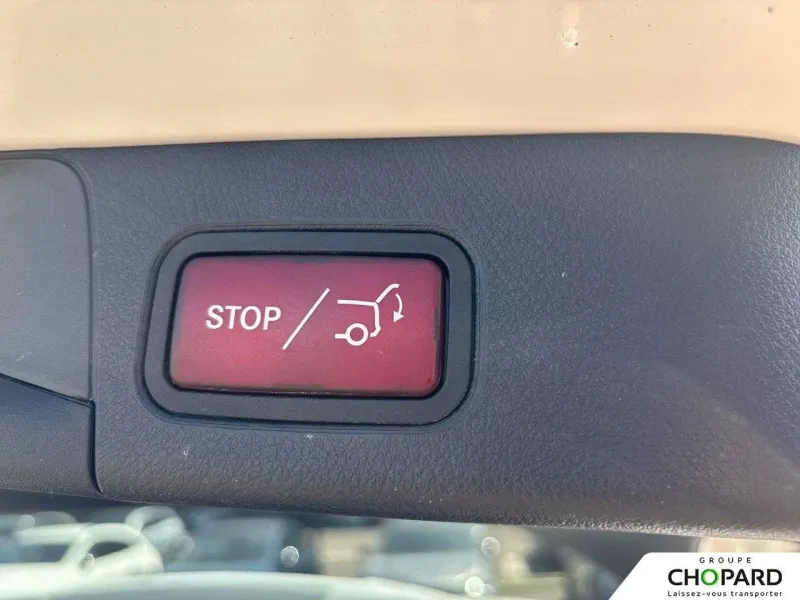 Image secondaire du véhicule 24