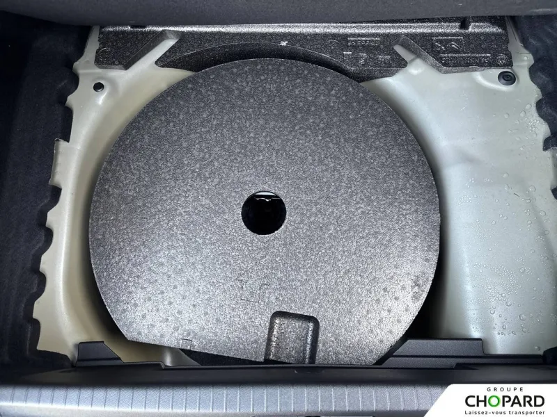 Image secondaire du véhicule 25