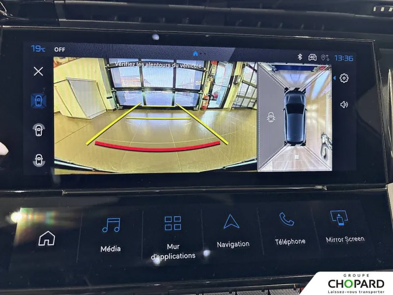 Image secondaire du véhicule 24