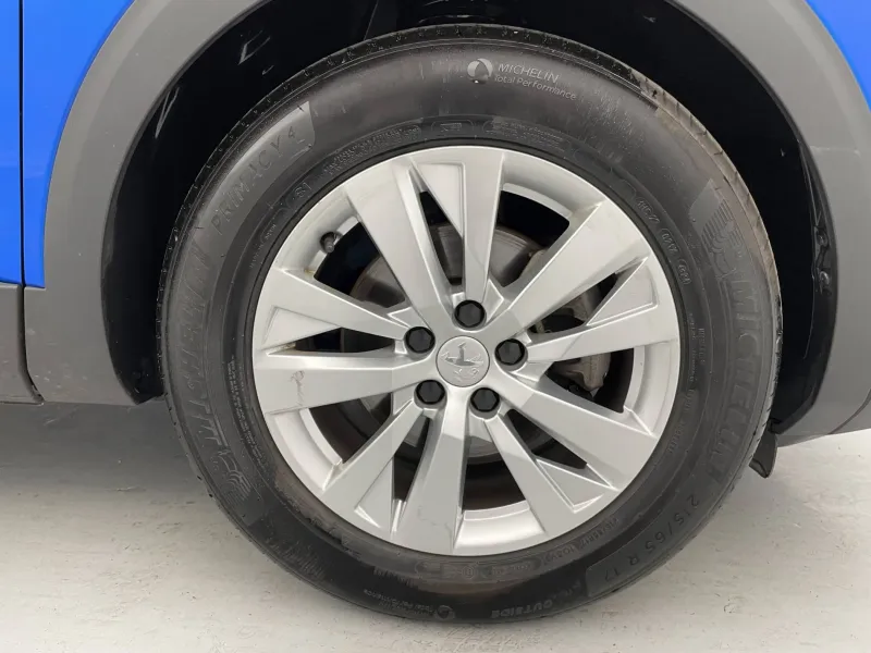 Image secondaire du véhicule 19