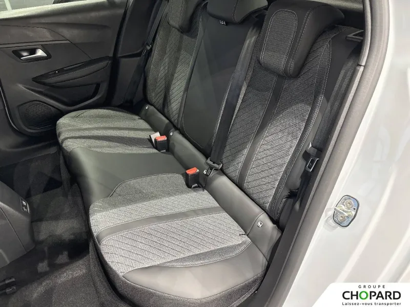 Image secondaire du véhicule 28