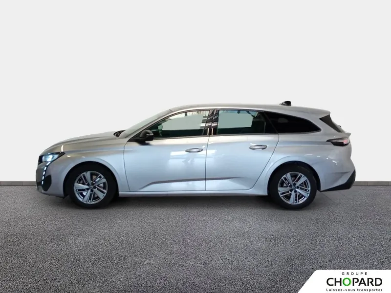 Image secondaire du véhicule 10