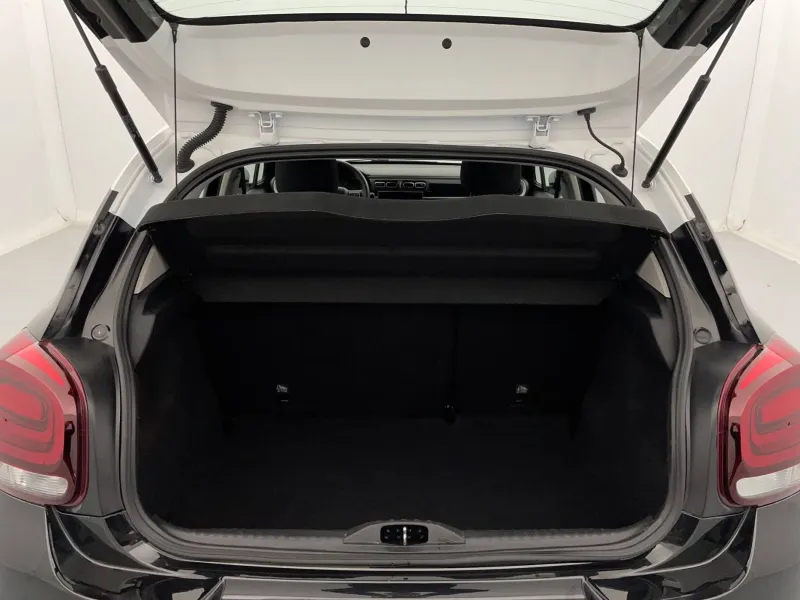 Image secondaire du véhicule 38