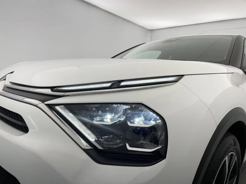 Image secondaire du véhicule 28