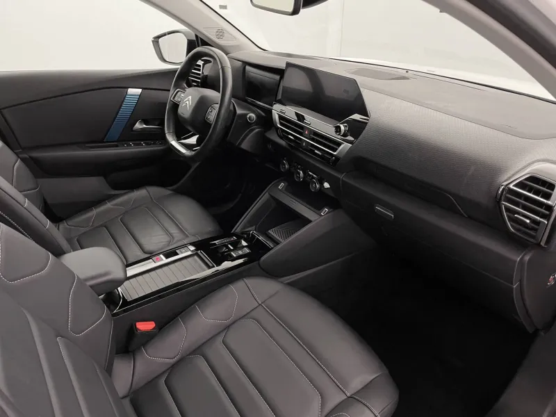 Image secondaire du véhicule 29