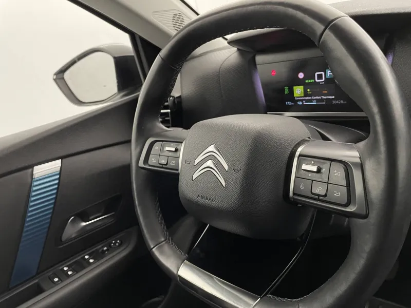 Image secondaire du véhicule 32